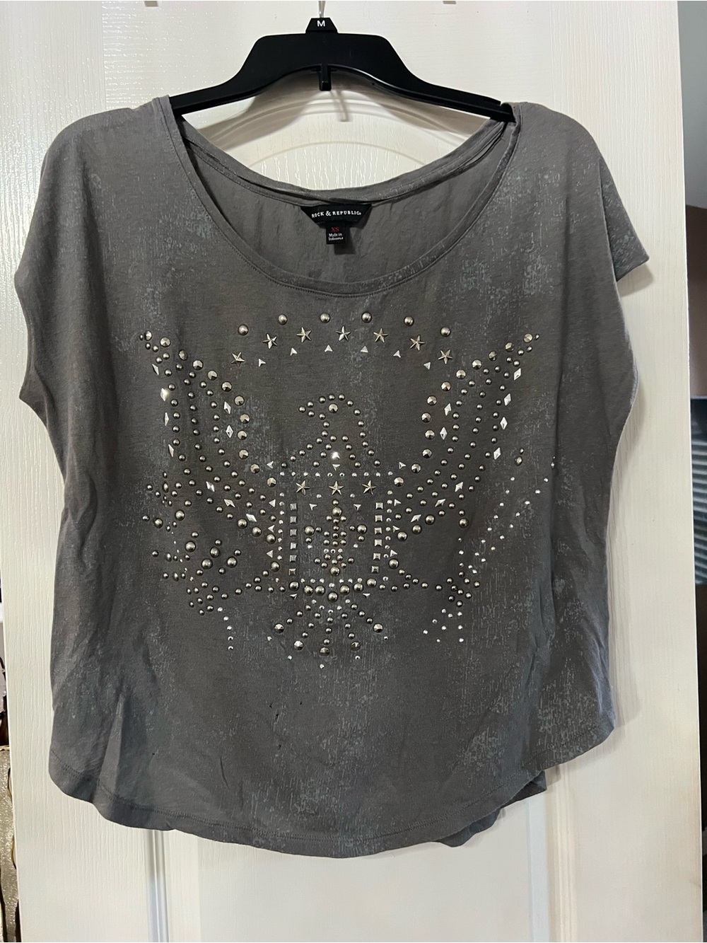 Rock & Republic Gray Short-Sleeve Studded Eagle Tee